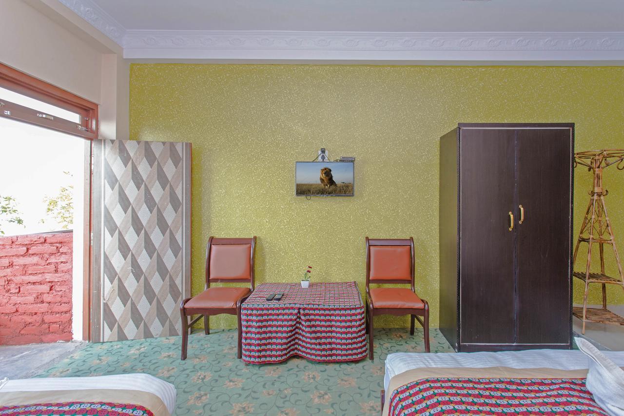 Hotel The Ranimahal Tānsen Esterno foto